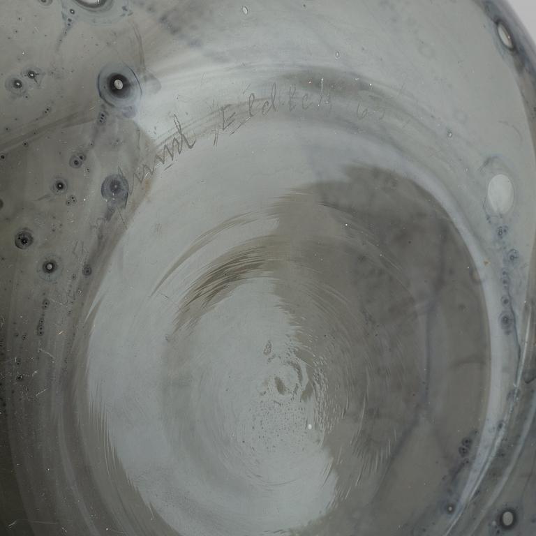 Eva Englund, an "Eldlek" glass vase from Pukeberg. Signed and dated -65.