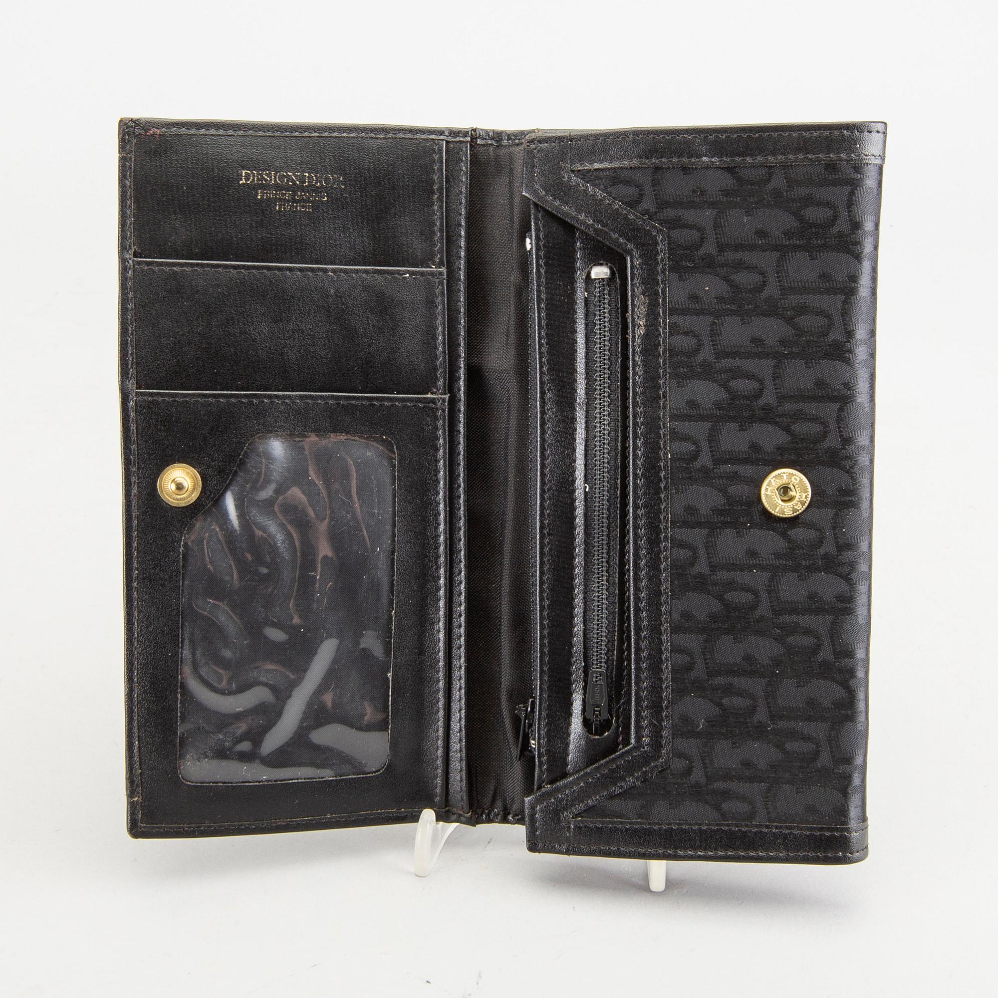 Dior plånbok och nyckehållare.