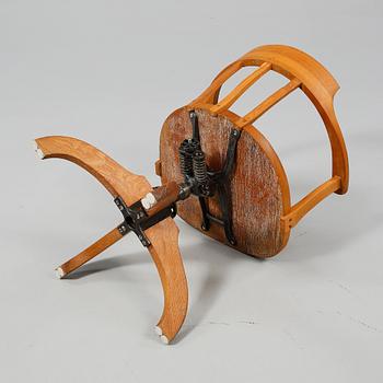 SKRIVBORDSSTOL, 1900-talets mitt.