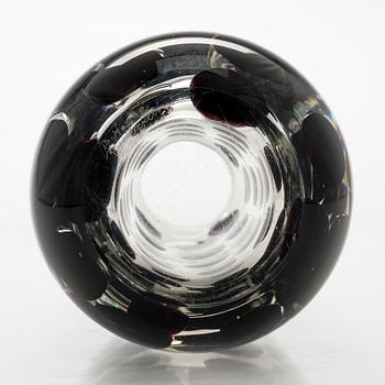 Saara Hopea, a 'Panther' glass vase, signed S. Hopea Nuutajärvi Notsjö -58.