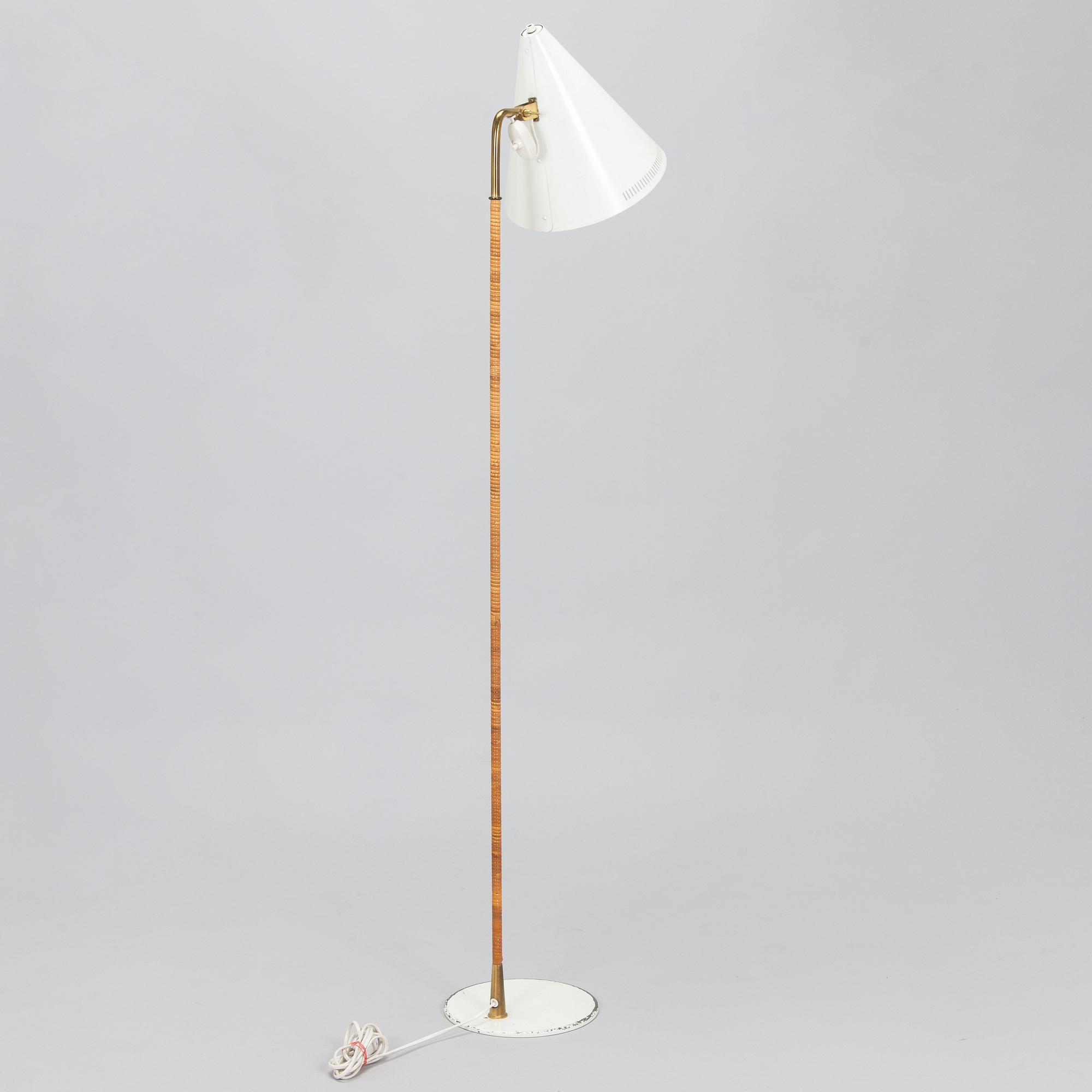 Paavo Tynell, golvlampa, modell K10-10, Idman, 1900-talets mitt.