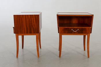Sängbord, ett par, 1950-tal.