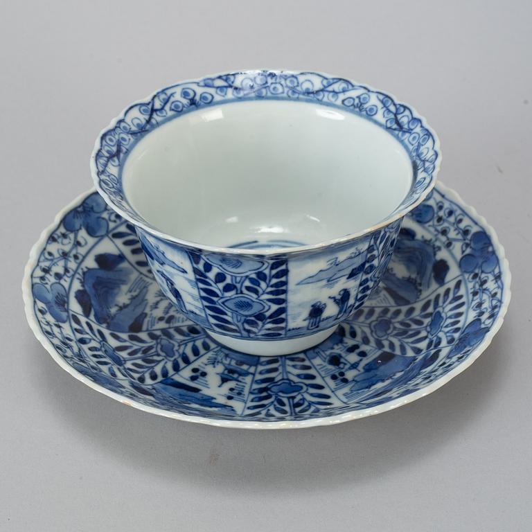Six Chinese blue and white cups with dishes, early 20th century.
