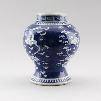 VAS, porslin, ostindisk, 1800-/1900-tal.