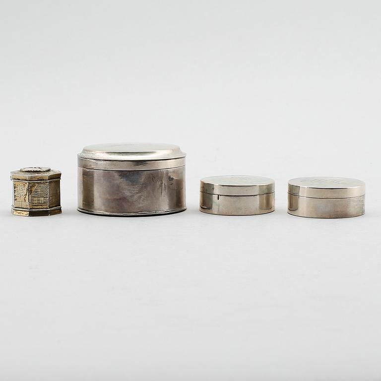 DOSOR, 4 st, silver, svenska stämplar, 1800-tal. Total vikt ca 215 gram.