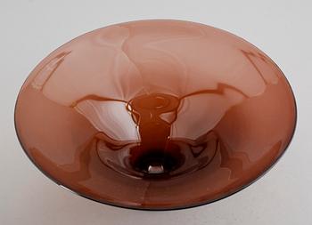 A Paolo Venini 'Inciso' glass bowl, Venin, Murano, Italy 1950's.