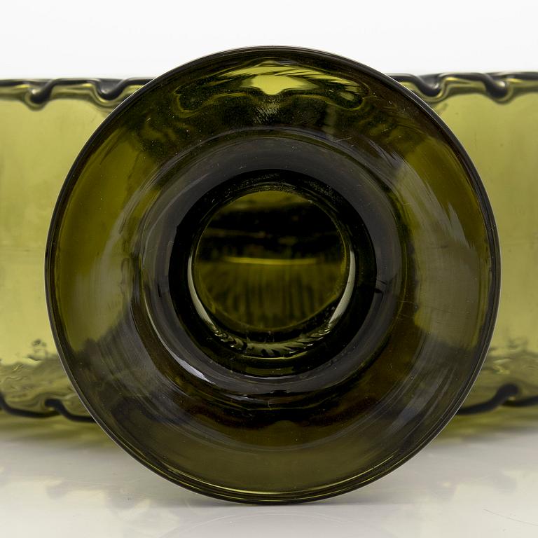 Helena Tynell, a 'Sun bottle' for Riihimäen Lasi Oy. In production 1964-1974.