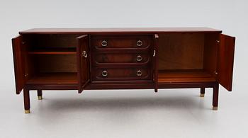 SIDEBOARD, G-Plan, England, 1900-talets andra hälft.