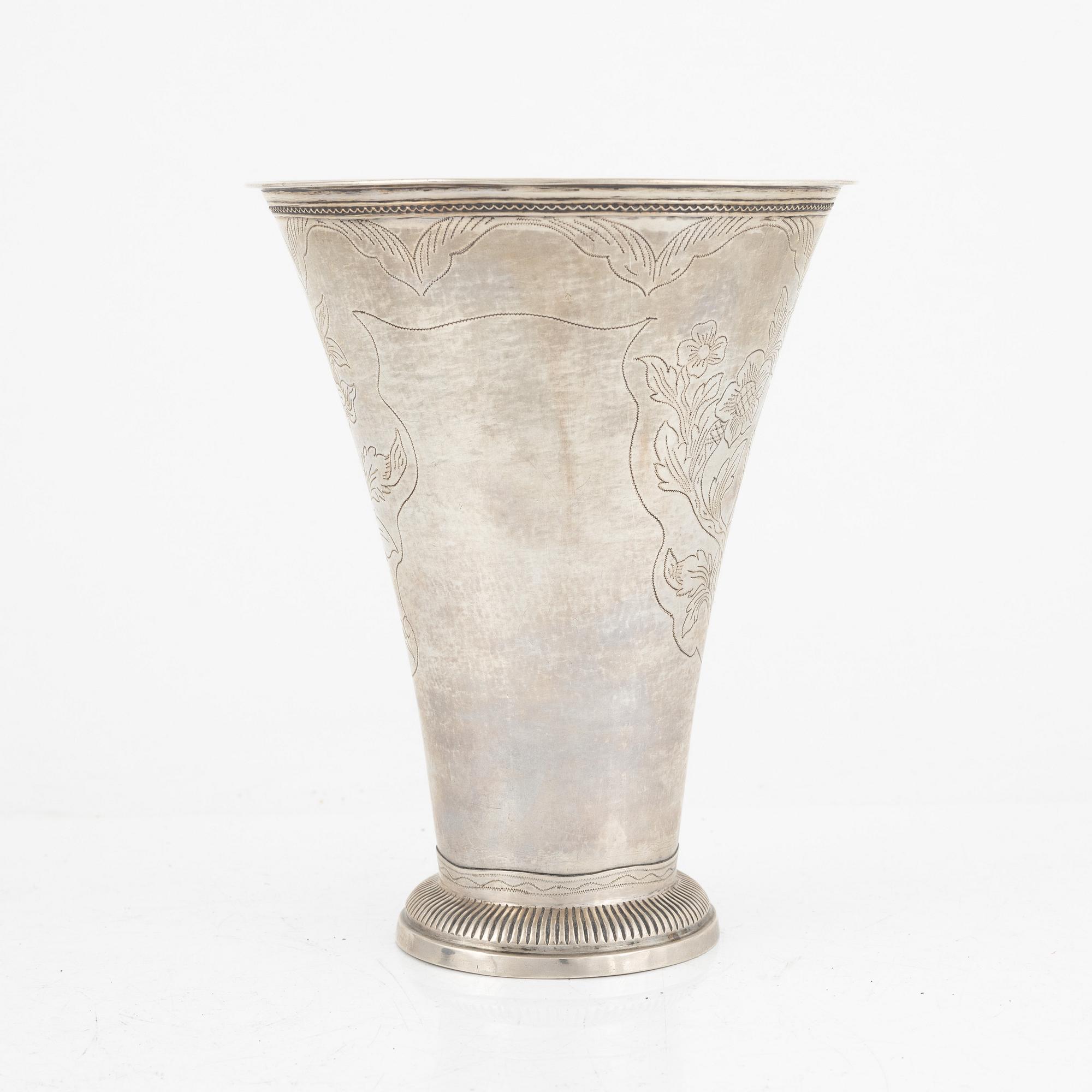 A Swedish silver beaker, mark of Petter Gillberg, Varberg 1787.