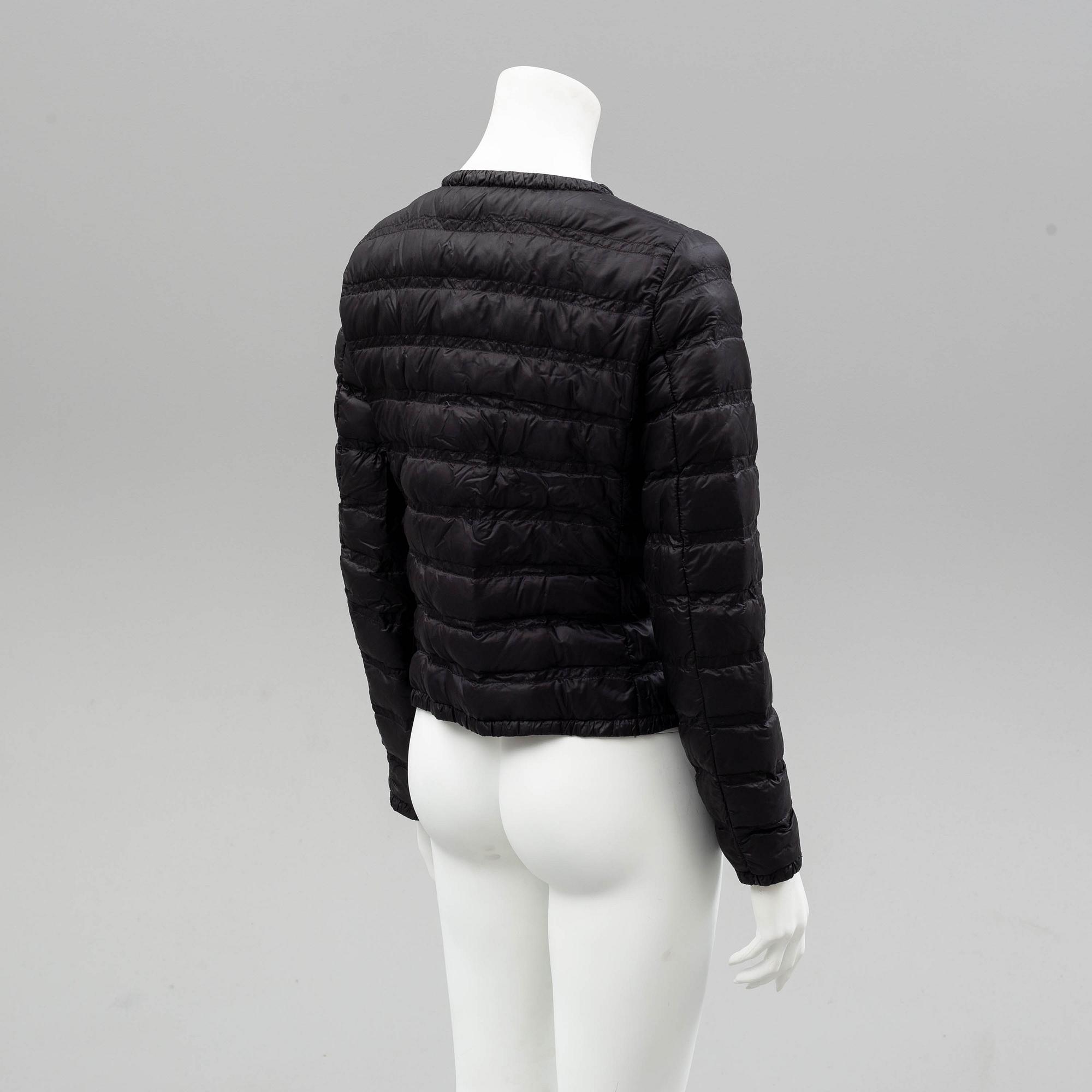 MONCLER, nätt dunjacka för dam, Longue Saison, storlek 2.