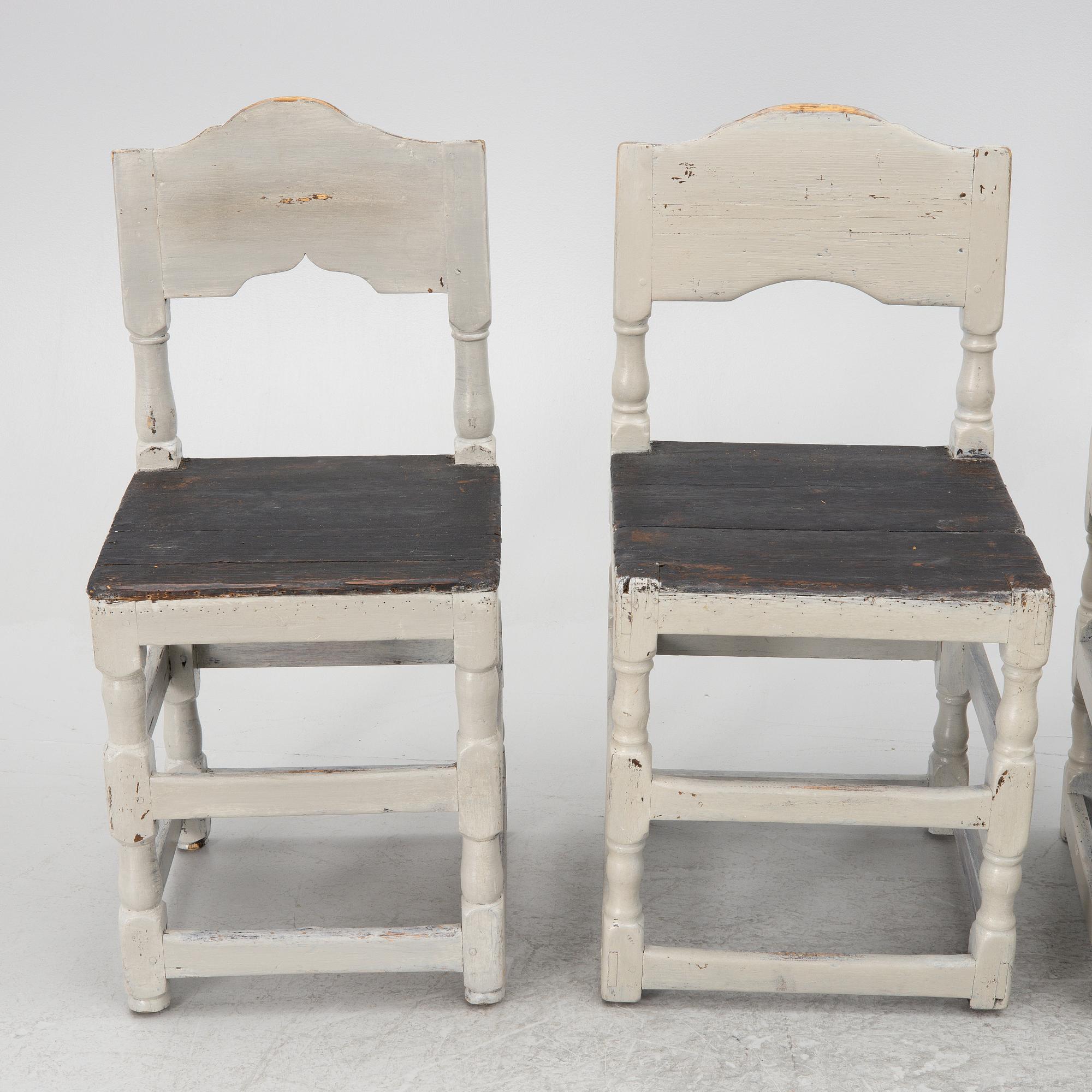 A set of four 18/19 th century chair.