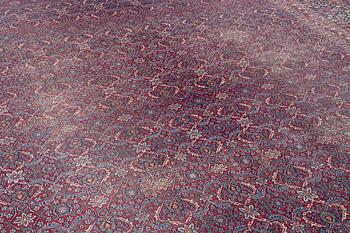 Carpet, Kirman, antique/semi-antique, approx. 560 x 375 cm.