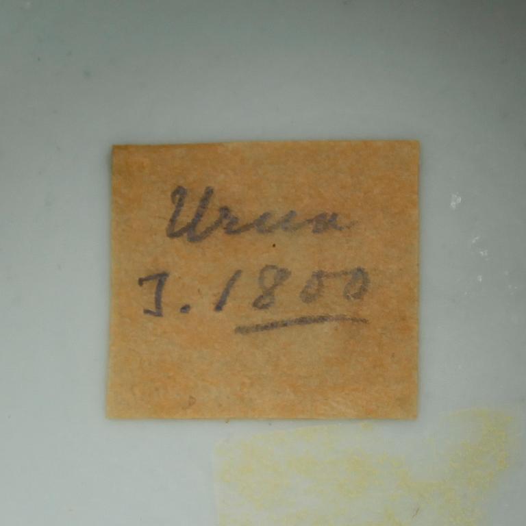 LOCKURNA, porslin, Kina, 1800-tal.