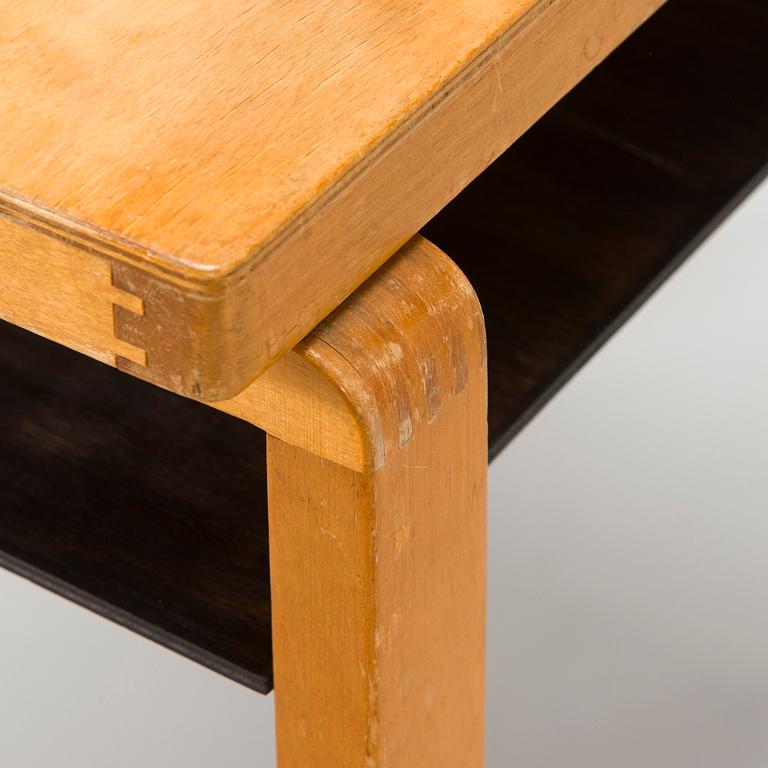 Alvar Aalto, bord, modell 86 för O.Y. Huonekalu- ja Rakennustyötehdas A.B. 1940-tal.
