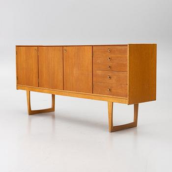 Yngvar Sandström, Sideboard, "Tokyo", ur Trivia-serien, Nordiska Kompaniet, 1900-talets andra hälft.