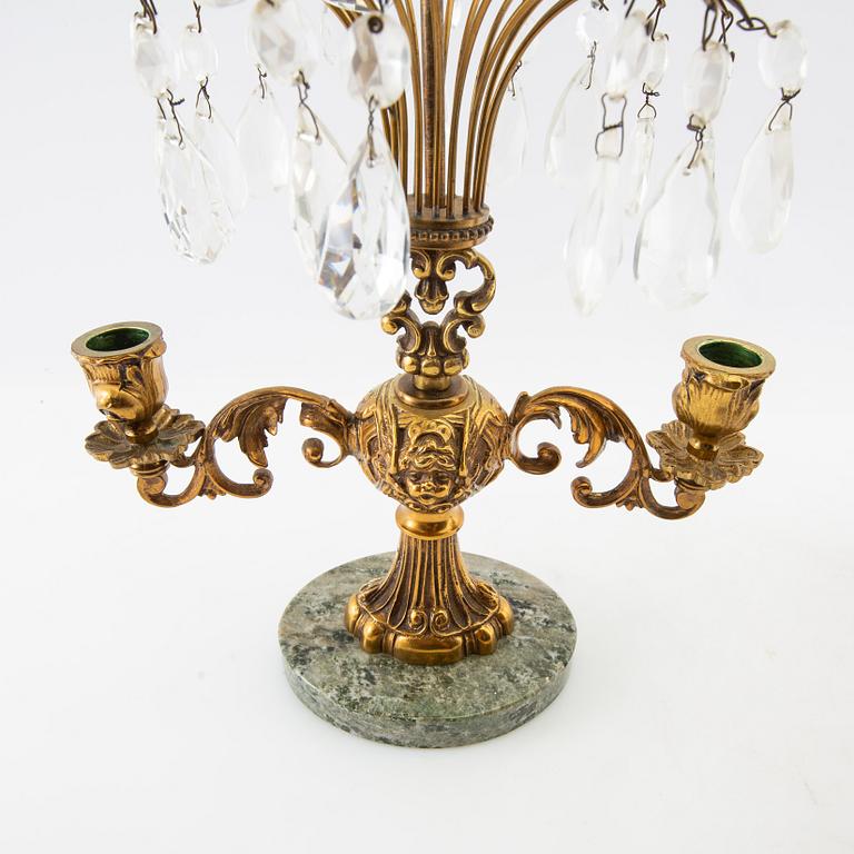 Bordslystrar ett par Rokoko-stil 1900-talets första hälft.