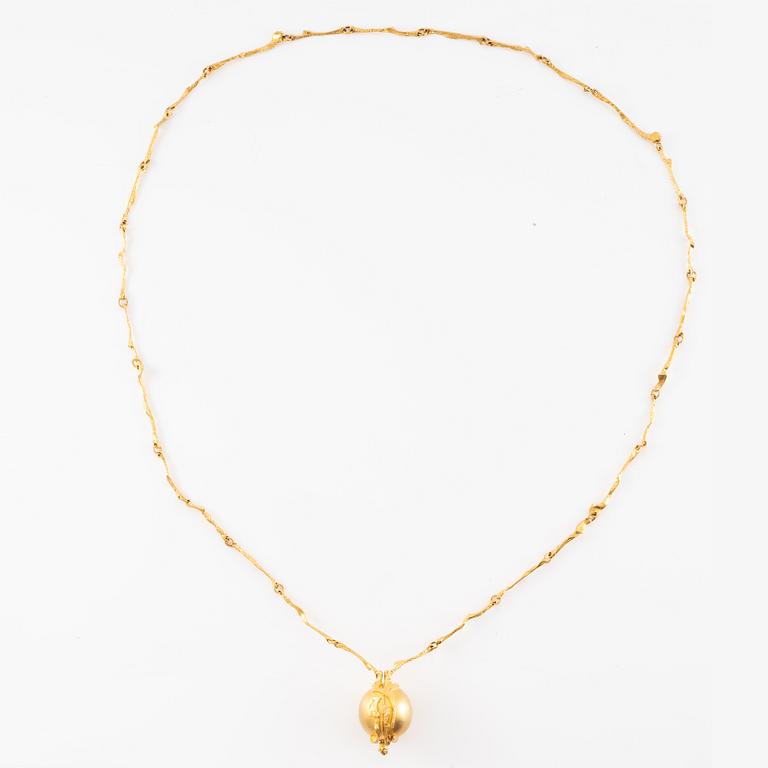A Björn Weckström, necklace with watch "Sun Dial" 18K gold. Lapponia 1978. 67 g.