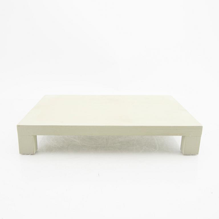 Signe Persson-Melin, a set lof two signed and dated 02 bowls.