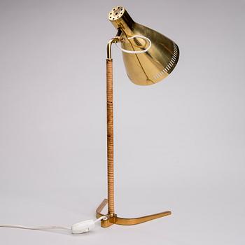 PAAVO TYNELL, A TABLE LAMP, 9224. Manufactured by Idman Oy. 1950s.