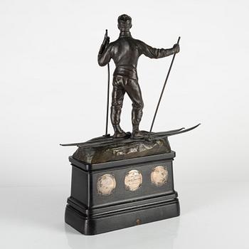 Gerda Sprinchorn, sculpture. Signed. Bronze, total height 39 cm.