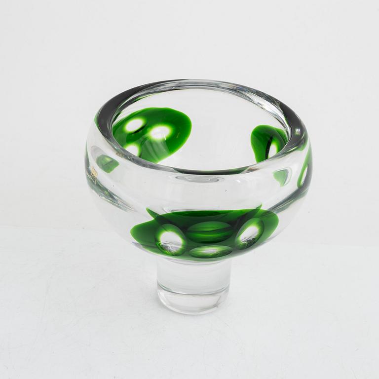 Vicke Lindstrand, a glass bowl, Kosta.