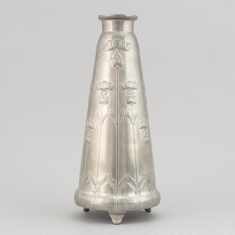 A Kayserzinn pewter vase and candelabrum, German, early 20th Century.