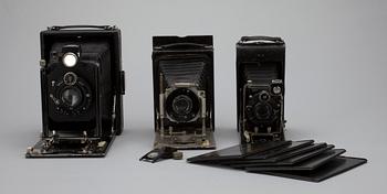 BÄLGKAMEROR, 3 st. samt KASSETTER 6 st, 1900-talets första kvartal.