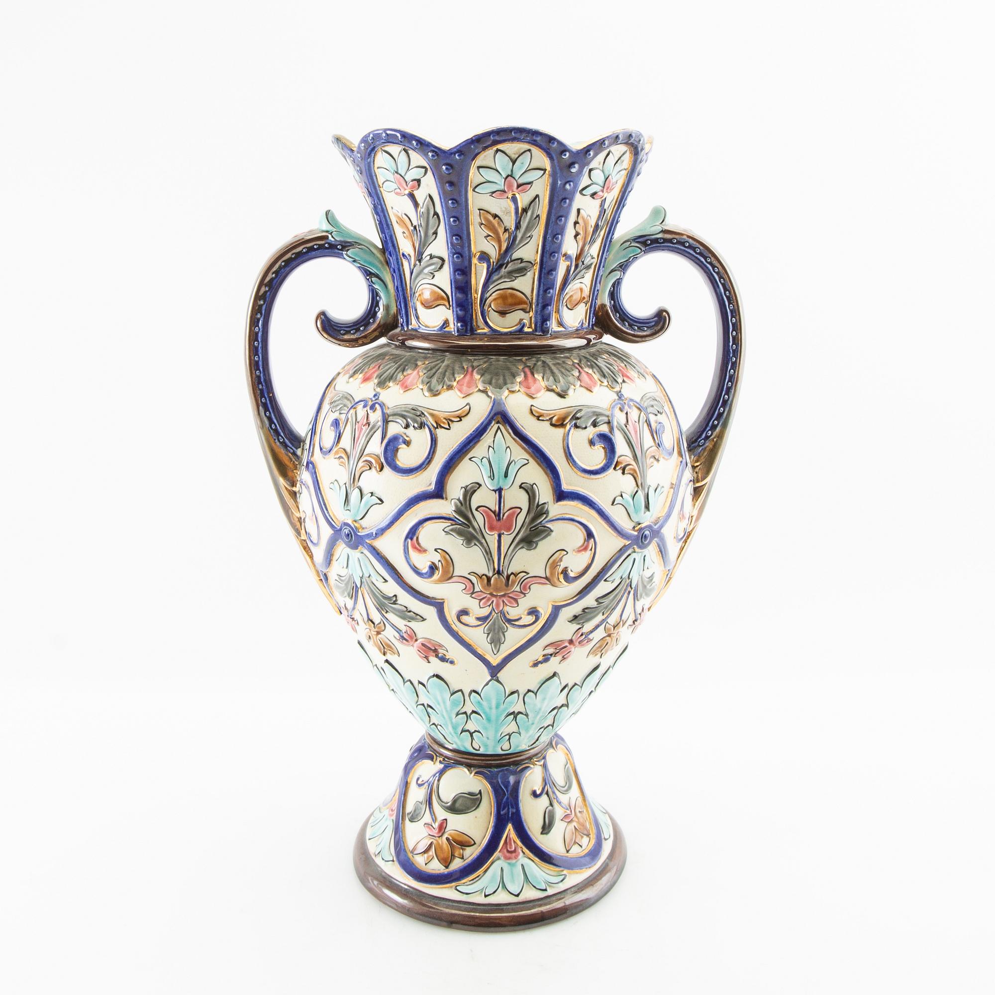 Vase Rörstrand around 1900 majolica.