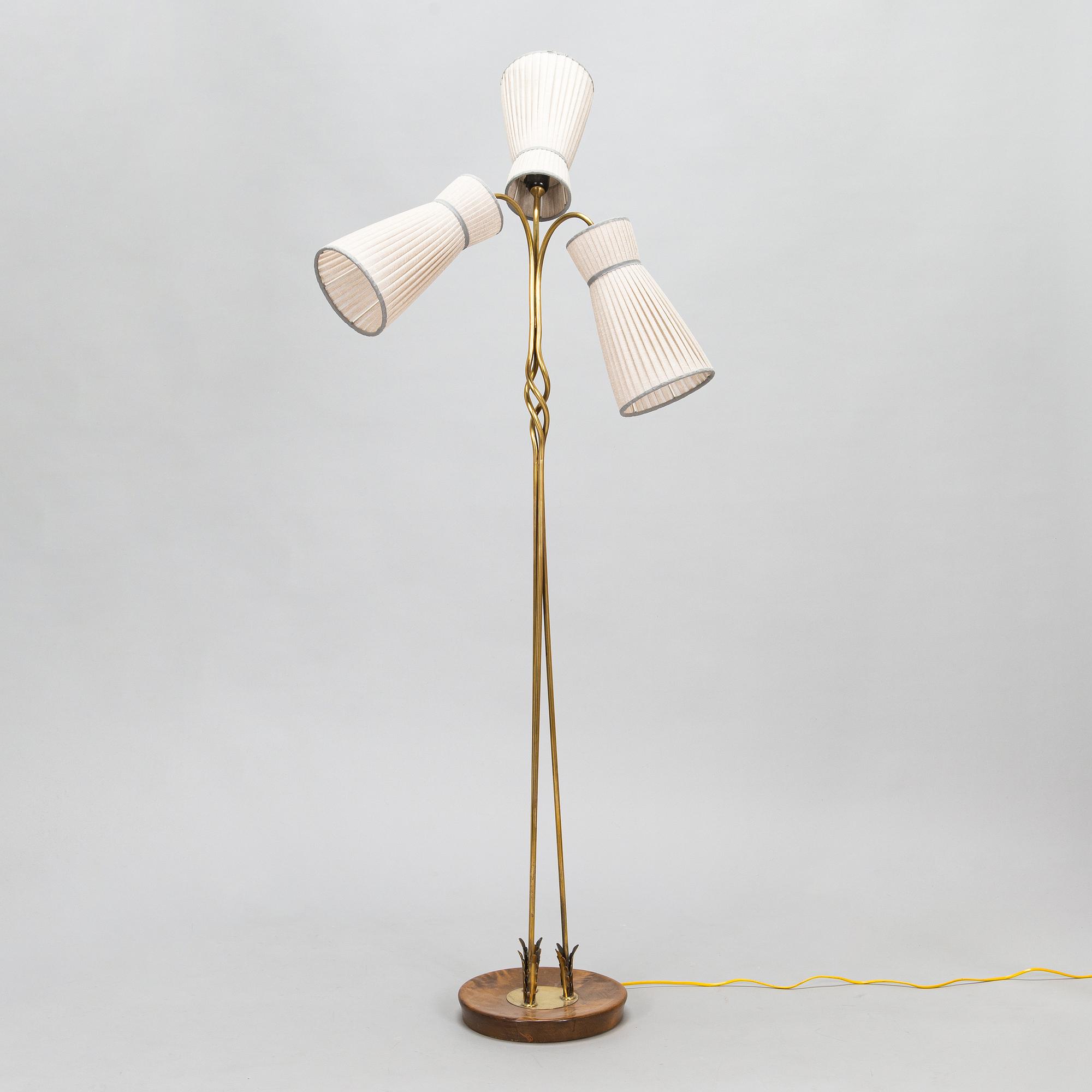 Golvlampa, 1900-talets mitt.