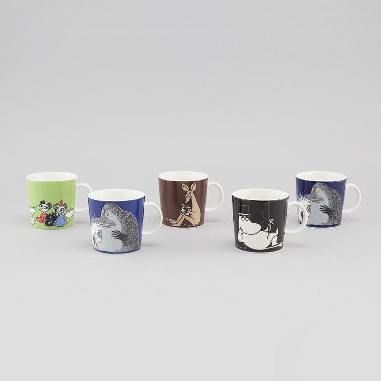 MUMINMUGGAR, 5 st, porslin, Moomin Characters, Arabia, 1990- samt 2000-tal.