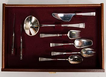 MAUNO HONKANEN, BESTICKUPPSÄTTNING, 112 delar, silver, "Tähkä", i schatull. A. Tillander, Helsingfors 1984-1991.
