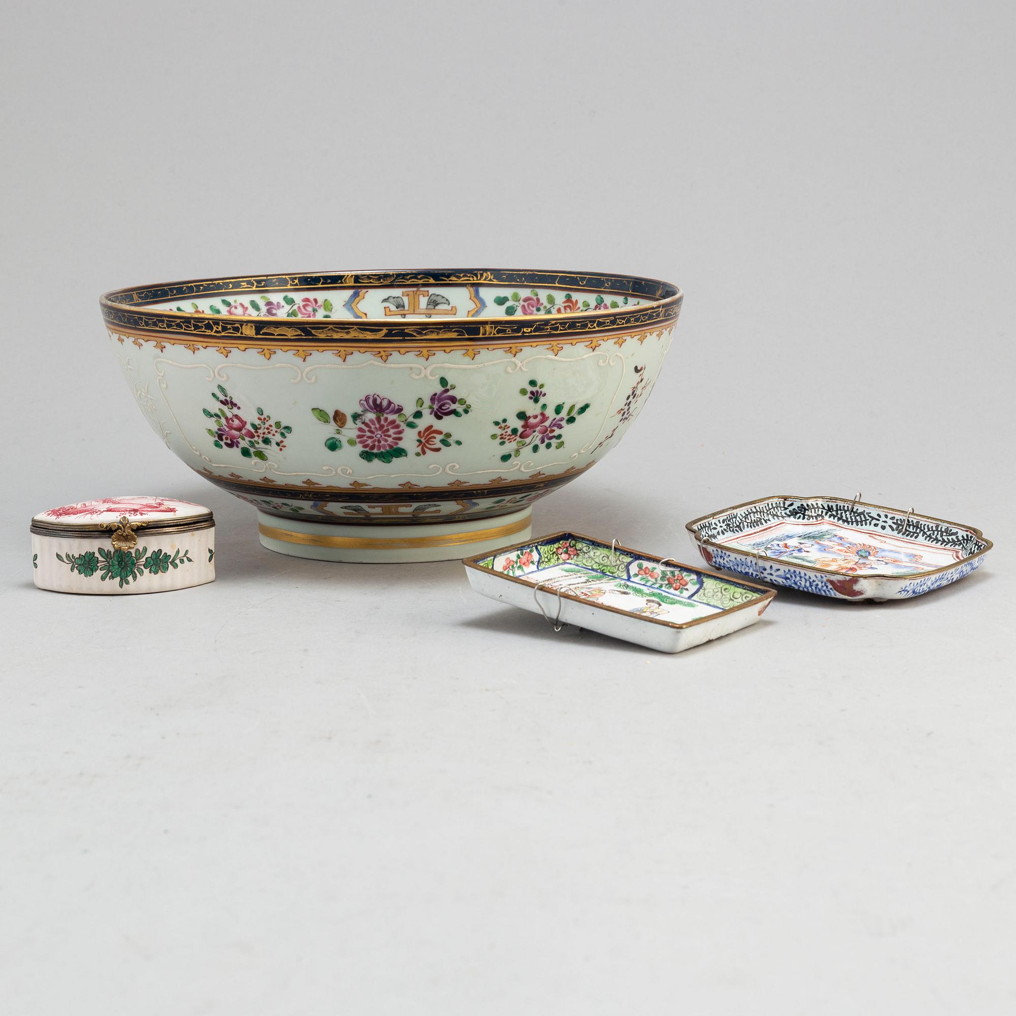 A famille rose armorial bowl, two enamel on copper dishes and an european box with cover, 18th/19th century.