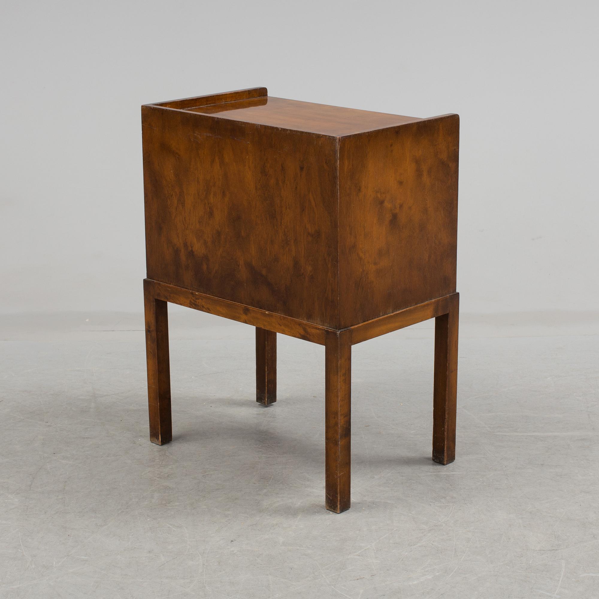 A 1930s 'Typenko' table by Axel Einar Hjort for Nordiska Kompaniet.