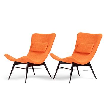 77. Miroslav Navratil, a pair of easy chairs, Cesky Nabytek, Czechoslovakia, post 1959.