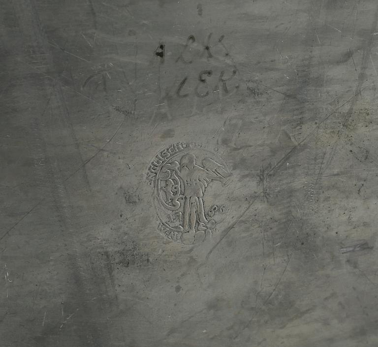 UPPLÄGGNINGSFAT, tenn, troligen Tyskland, 1700-tal.