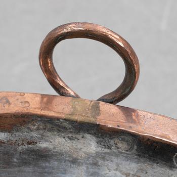 Copper pot, turn of the 20th century.