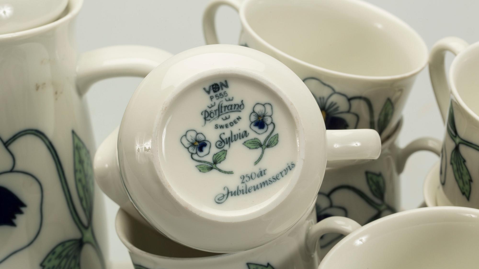 SERVIS, 55 delar, porslin, "Sylvia", Sylvia Lechovius, Rörstrand. 1900-talets andra hälft.