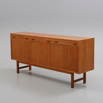 SIDEBOARD, Ulferts, Tibro, 1900-talets andra hälft.