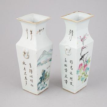 Two Qing dynasti vases, turn of the century.