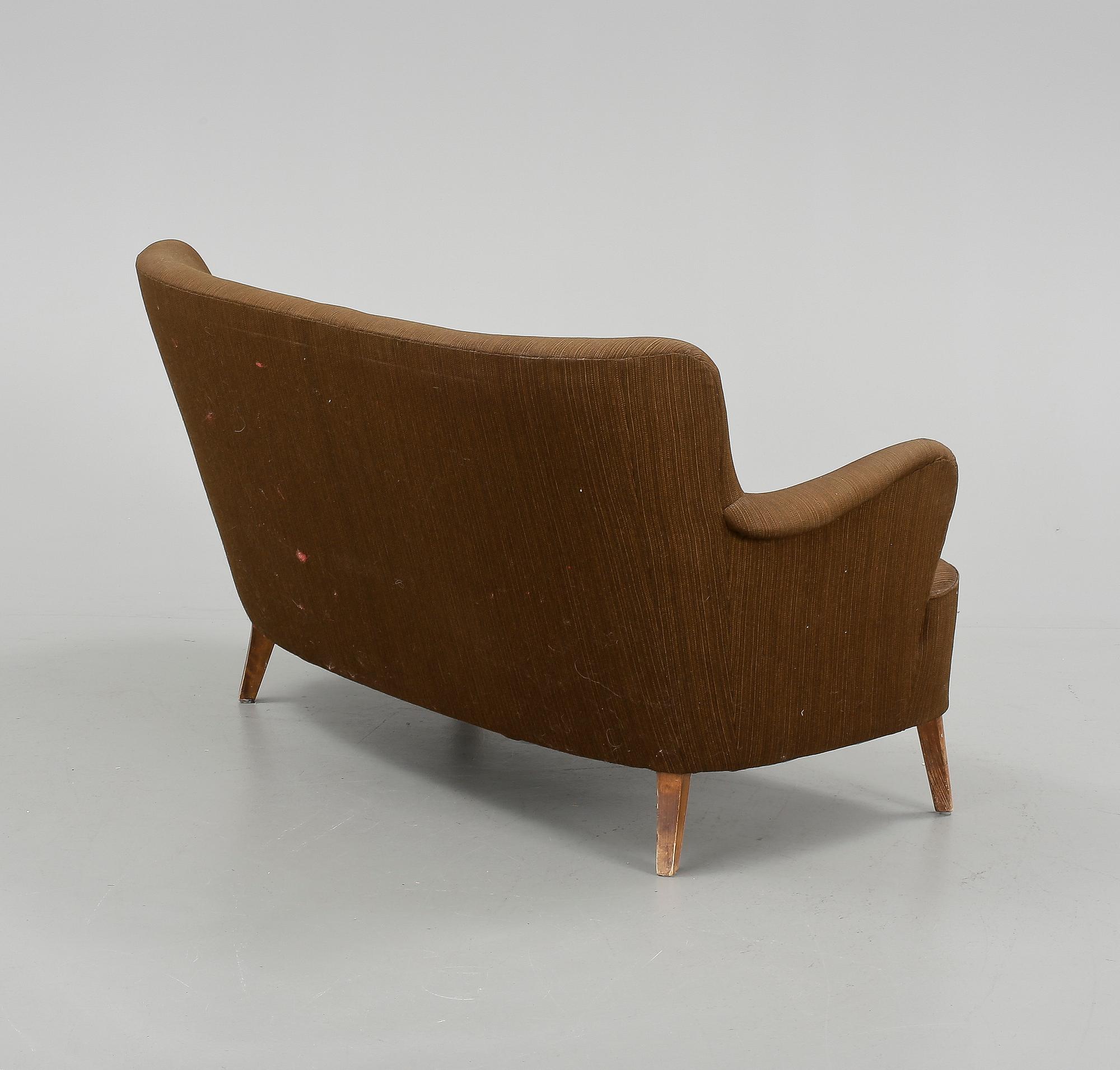 SOFFA. 1900-talets mitt.