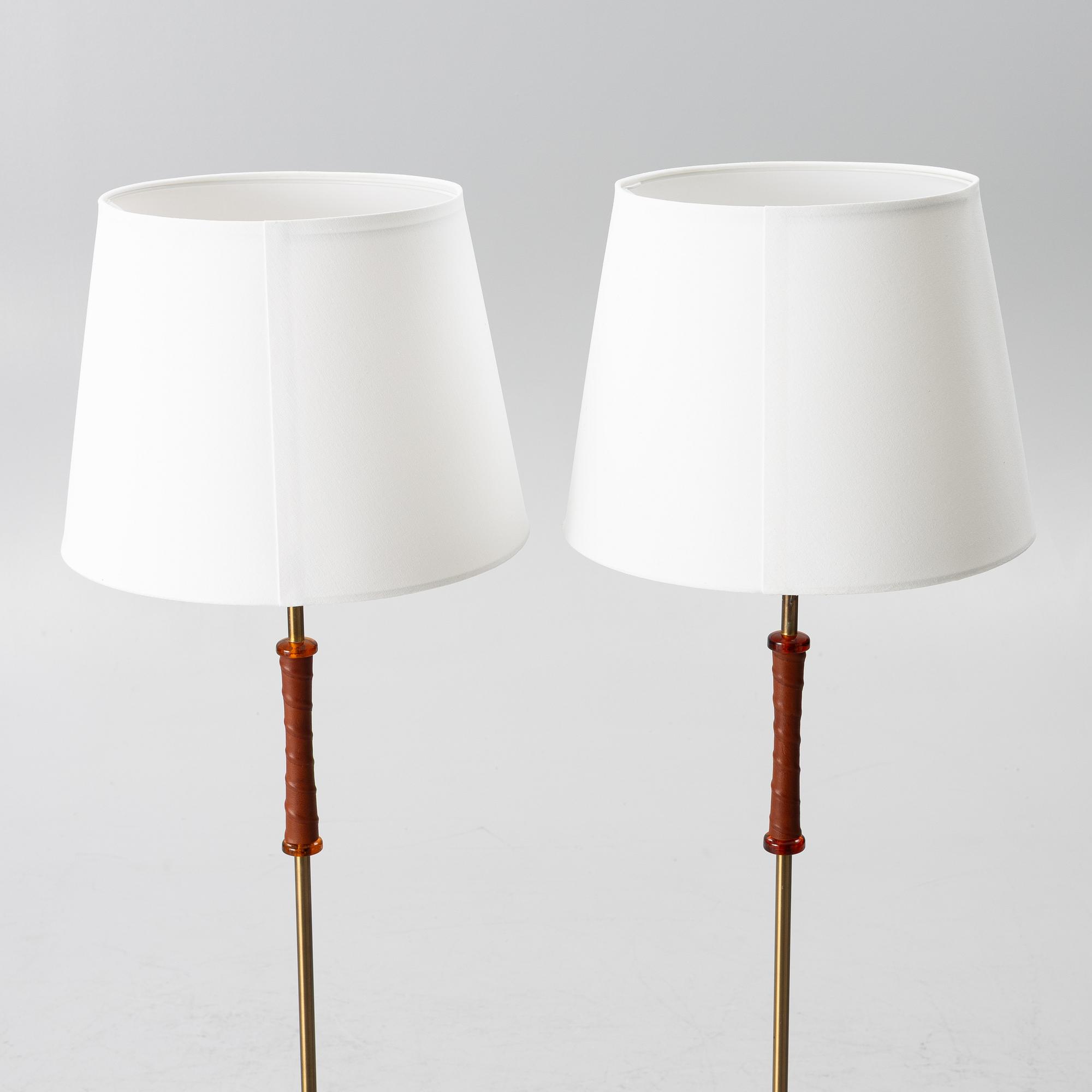 Golvlampor ett par, Nybro Armaturfabrik, 1900-talets andra hälft.