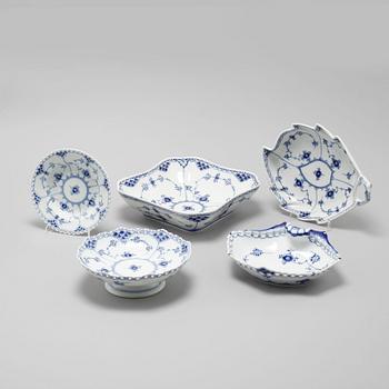 A set 38 pieces of Royal Copenhagen porcelain named "Musselmalet".