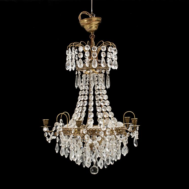 A mid 1900s chandelier.