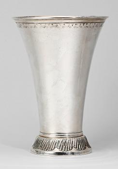 BÄGARE, silver, KGMG-AB, Uppsala 1912. Vikt ca 531 g.