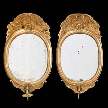 578. A Swedish Rococo 18th century one-light mirror.