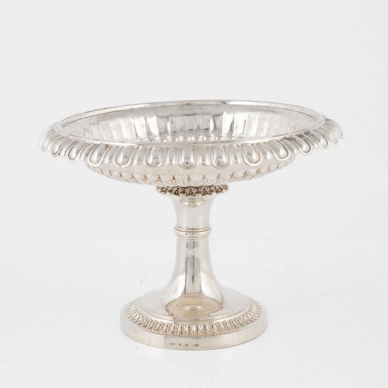 A Swedish Empire silver tazza, mark of Adolf Zethelius, Stockholm, 1833.