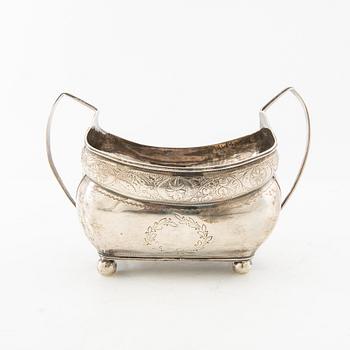 Sugar bowl silver England second half of the 19th century.