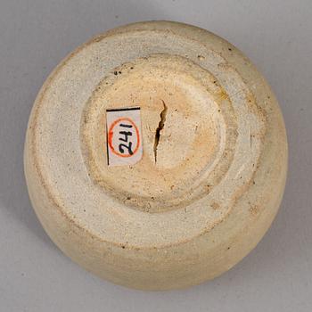 A group of 25 Southeast asian ceramics, mostly 20th century.