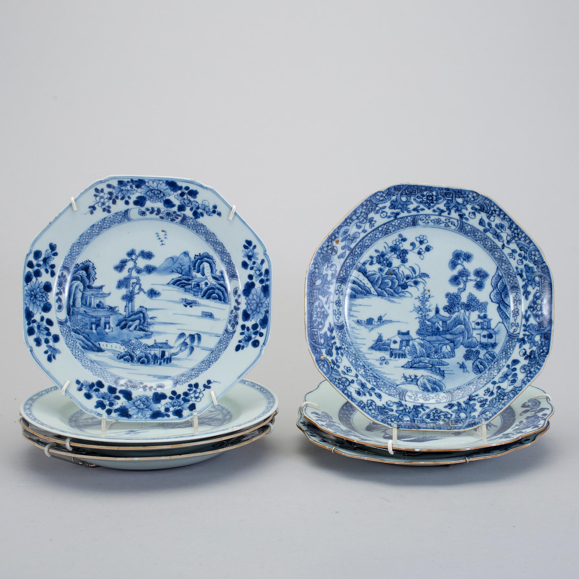 TALLRIKAR, 7 st, porslin, Kina, 1700-tal.