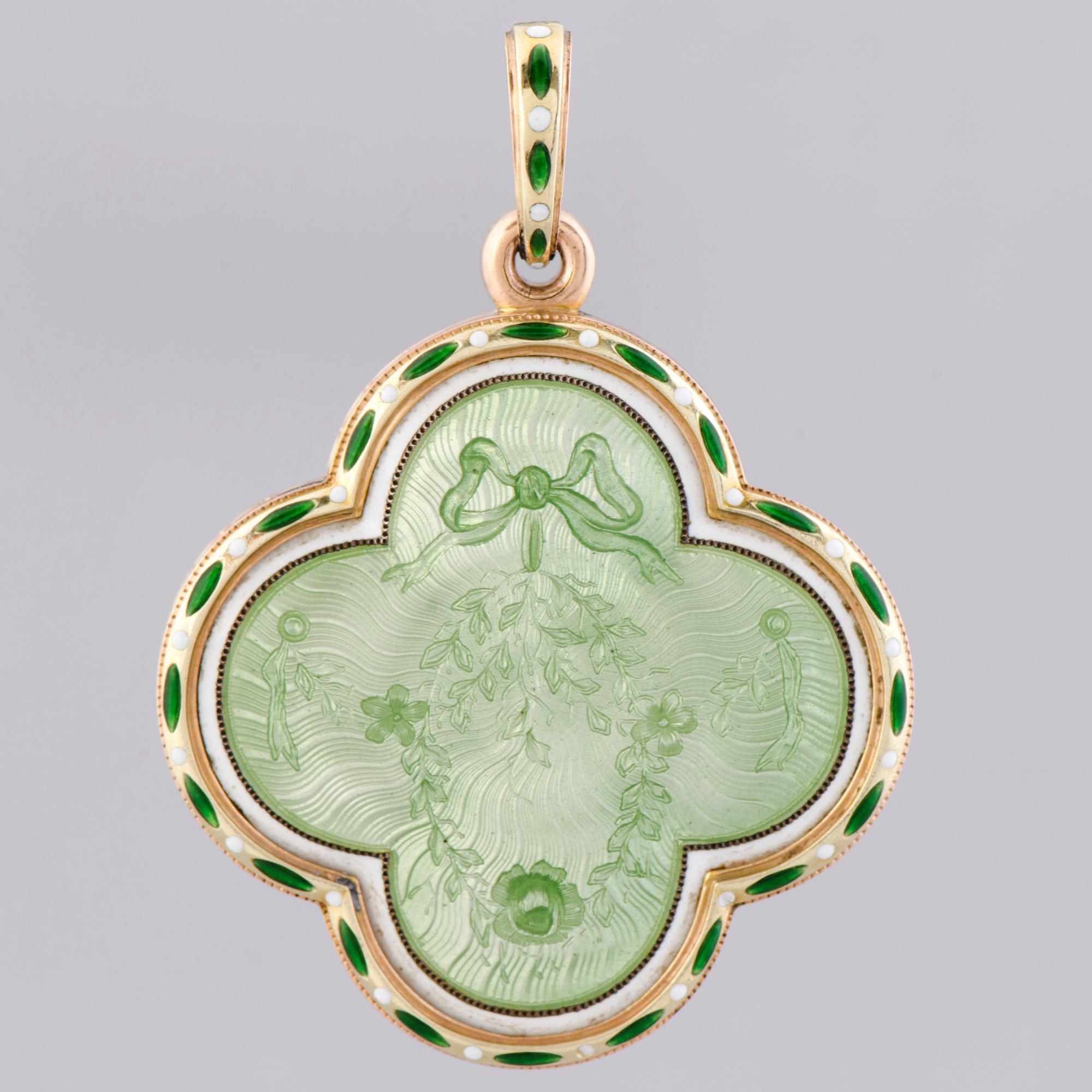 MEDALJONKI, Fabergé, emalia, 14K (56) kultaa. Pietari 1899-1908.